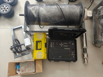 1000m Borehole Camera to Mexico 01.jpg